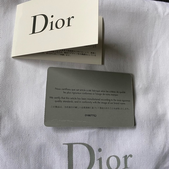 Dior wallet on chain - Picture 11 of 14